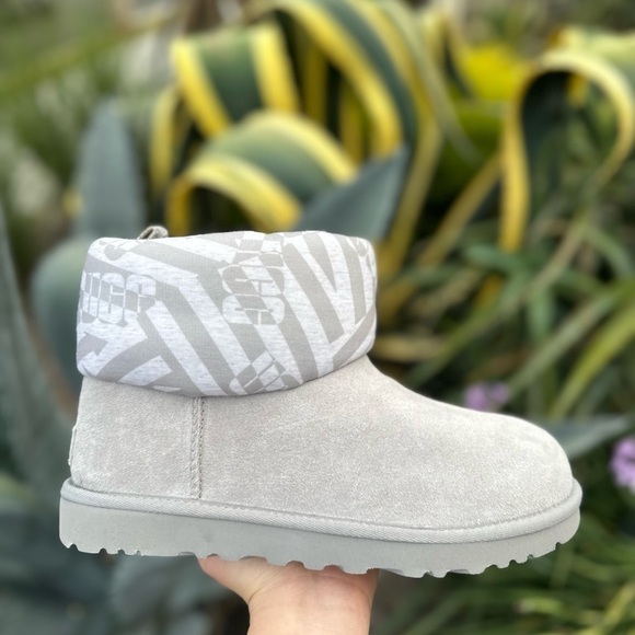 Classic Mini Jersey Stripe Ugg Boots - Picture 1 of 10